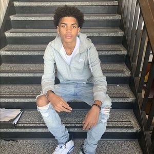 Meet your Posher, Raul